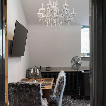 The Arches Apartment