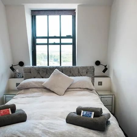 The Arches Apartment *